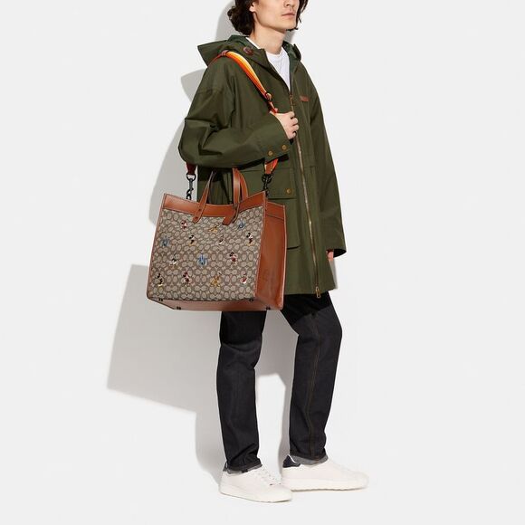 ALMOST PERFECT Disney X Coach Field Tote Bag 40 - Picture 5 of 8